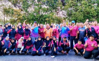 PROGRAM ANAK ANGKAT UNIVERSITI MELAKA DI FELDA HUTAN PERCHA