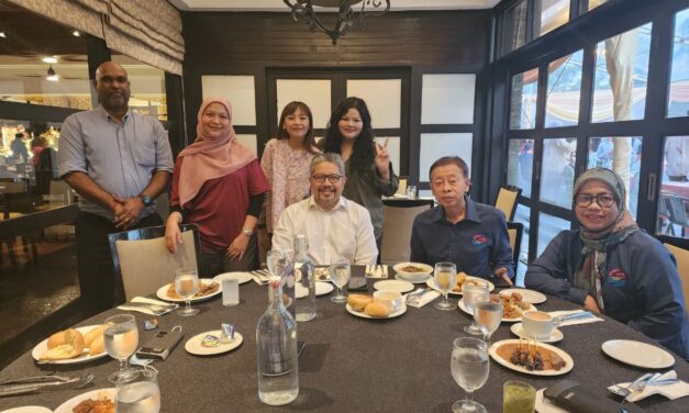 MAJLIS BERBUKA PUASA CFM & MAJLIS PERPISAHAN PENGERUSI EN. MEGAT ISHAK